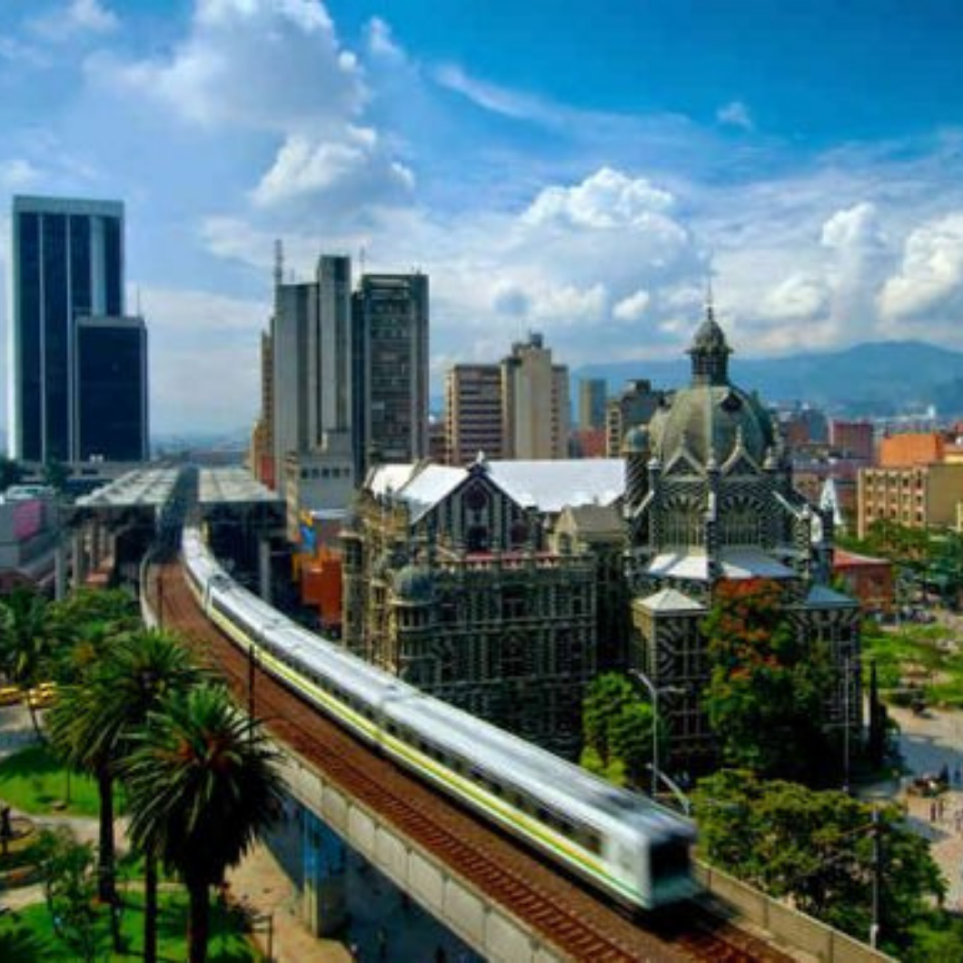 Medellin, Cidade das Flores - Image 2