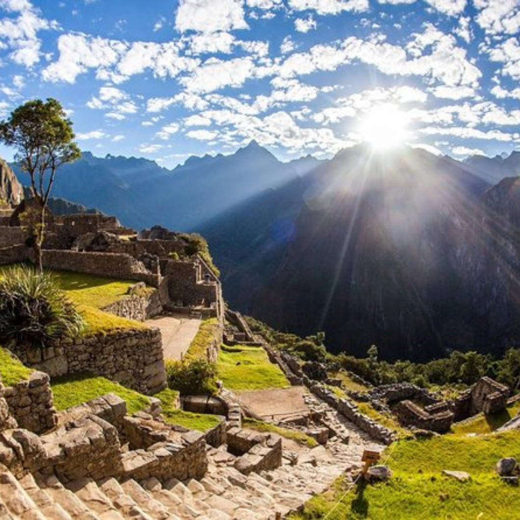 Experiência Aandina com Machu Picchu e Lago Titicaca - Image 2